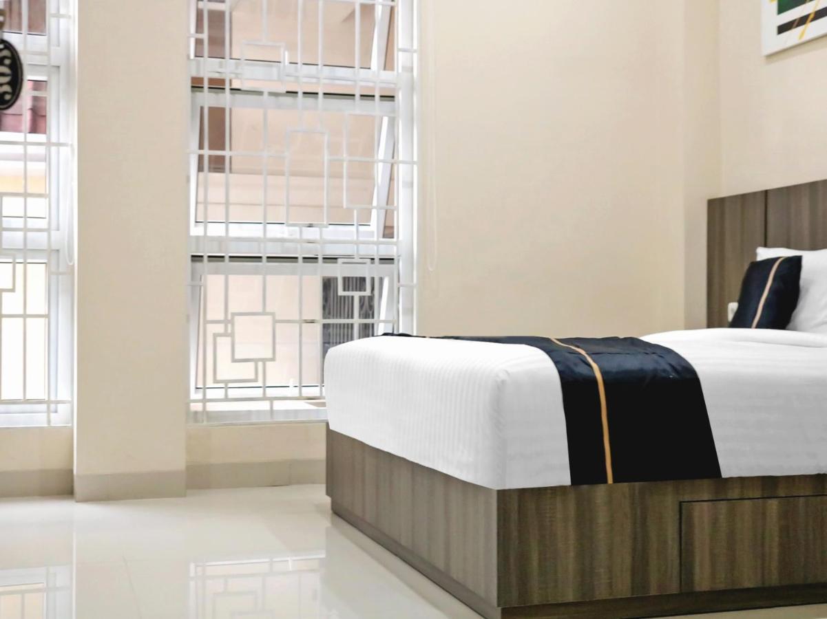 Oyo 2263 Fazarel Residence Syariah Παντάνγκ Εξωτερικό φωτογραφία